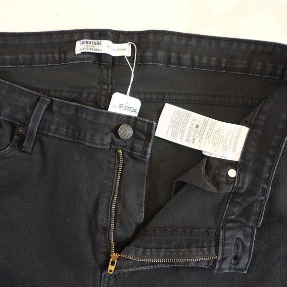 Levi’s Signature Mid-Rise Skinny Jeans 👖 – Black Size 20L (W35 L32) - Picture 5 of 7